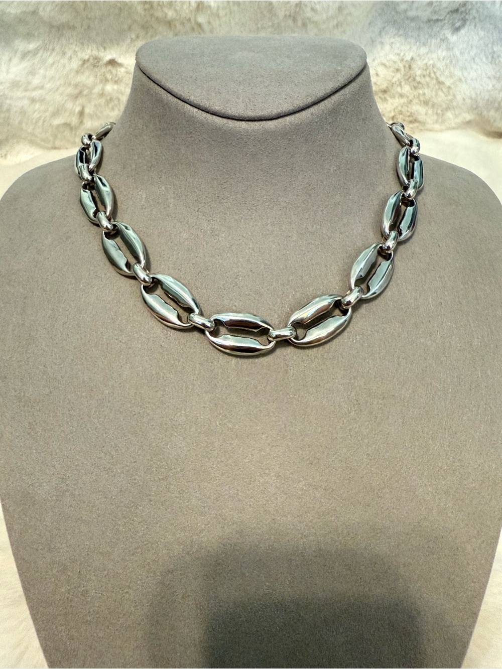 Unode50 necklace